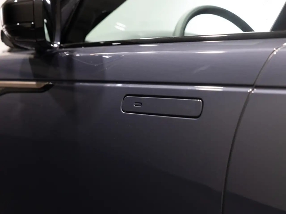 Land Rover Range Rover Velar - foto 10