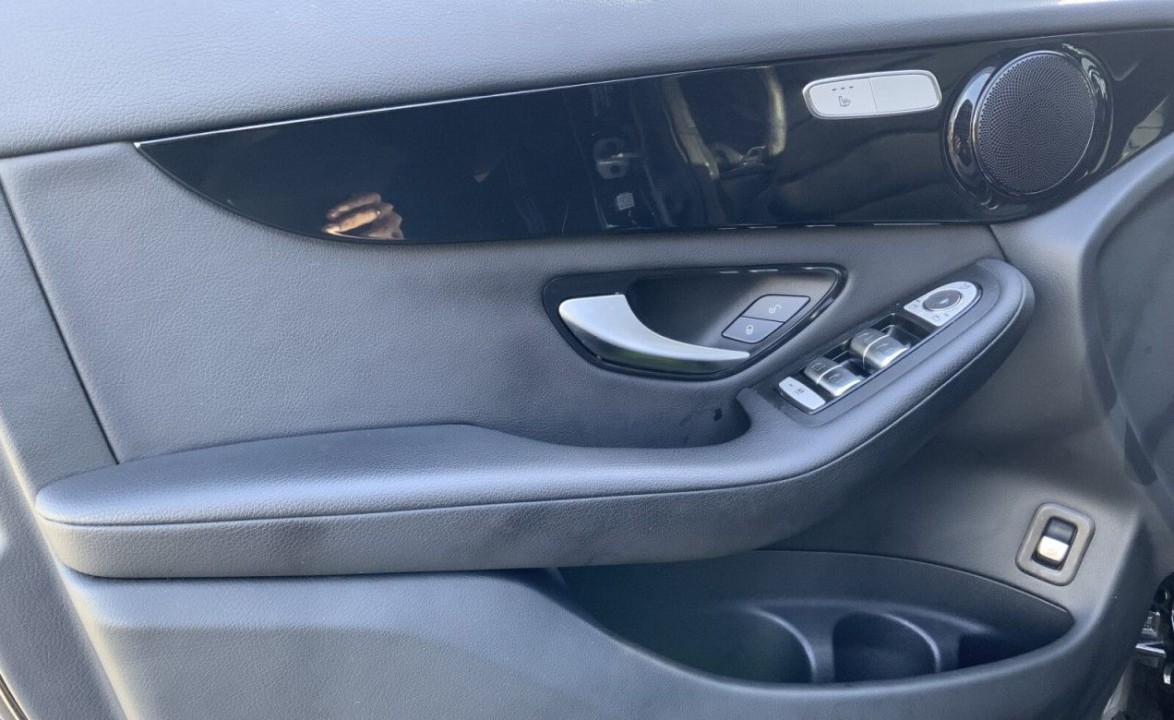 Mercedes-Benz GLC Coupé 220d 4MATIC - foto 11