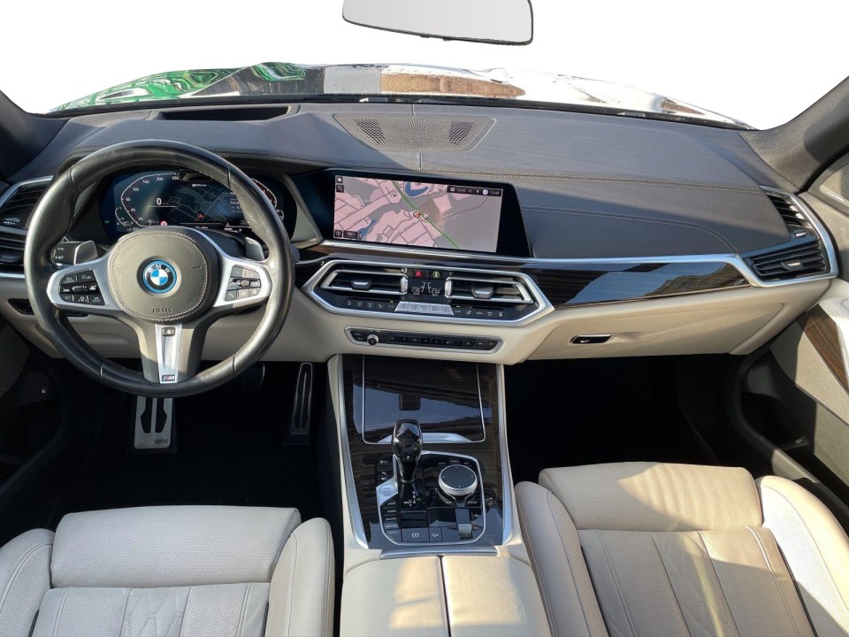 BMW X5 xDrive45e - foto 10