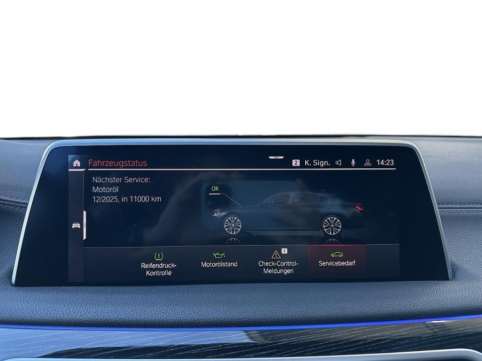 BMW Seria 7 740i - foto 18