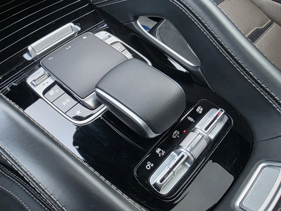 Mercedes-Benz GLE 53 AMG - foto 25