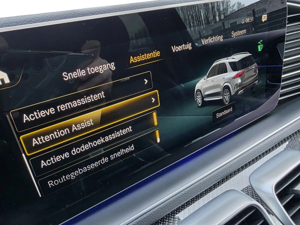 Mercedes-Benz GLE 53 AMG - foto 23