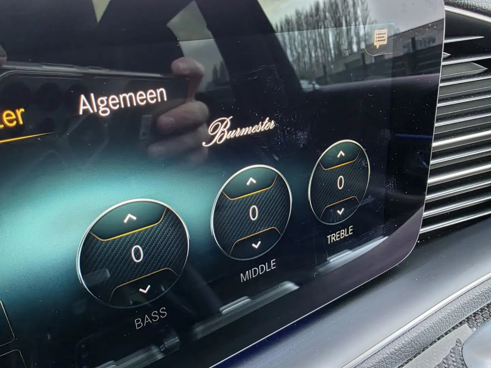 Mercedes-Benz GLE 53 AMG - foto 24