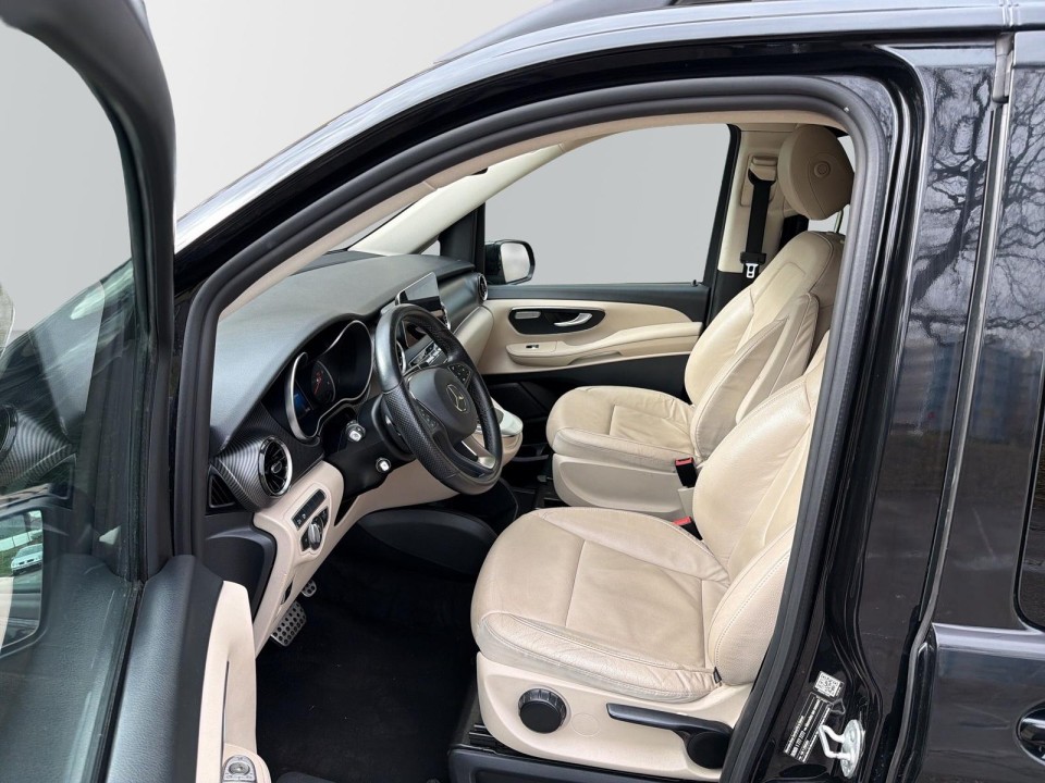 Mercedes-Benz V 250d 4MATIC AMG - foto 7