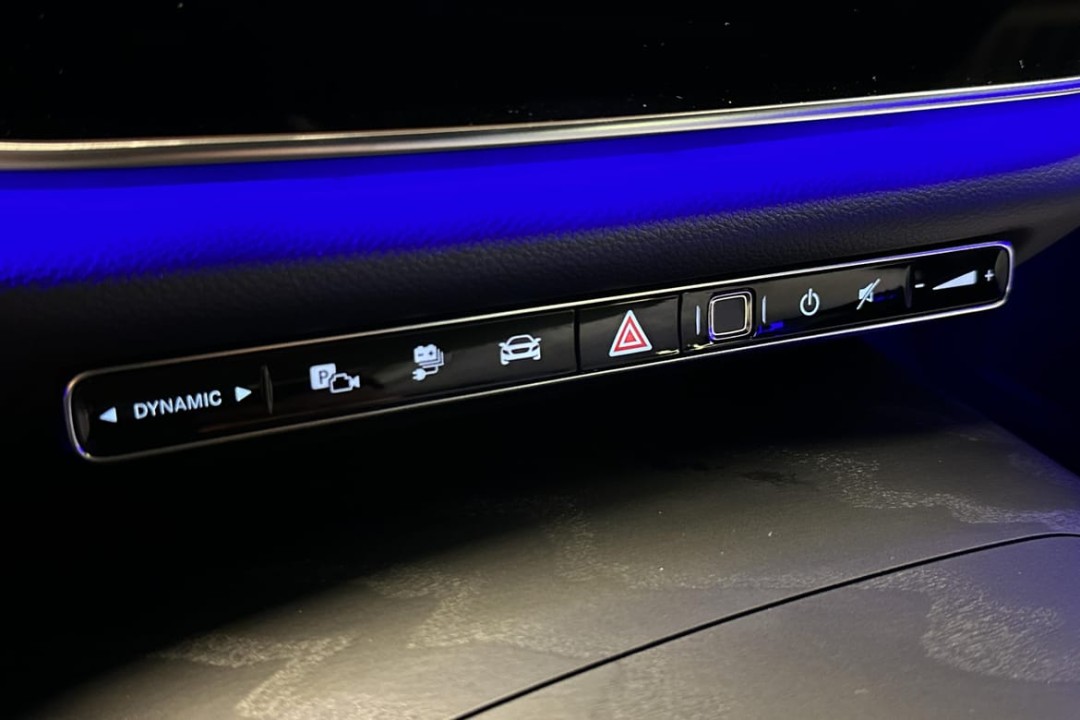 Mercedes-Benz E 300de 4MATIC - foto 17