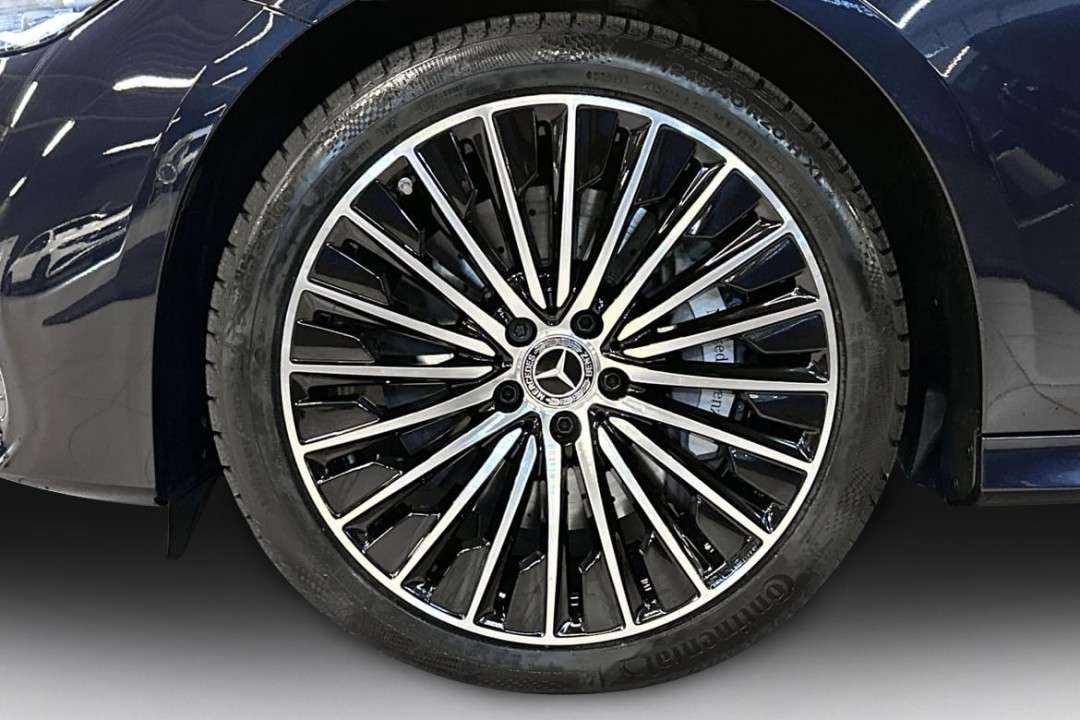 Mercedes-Benz E 300de 4MATIC - foto 25