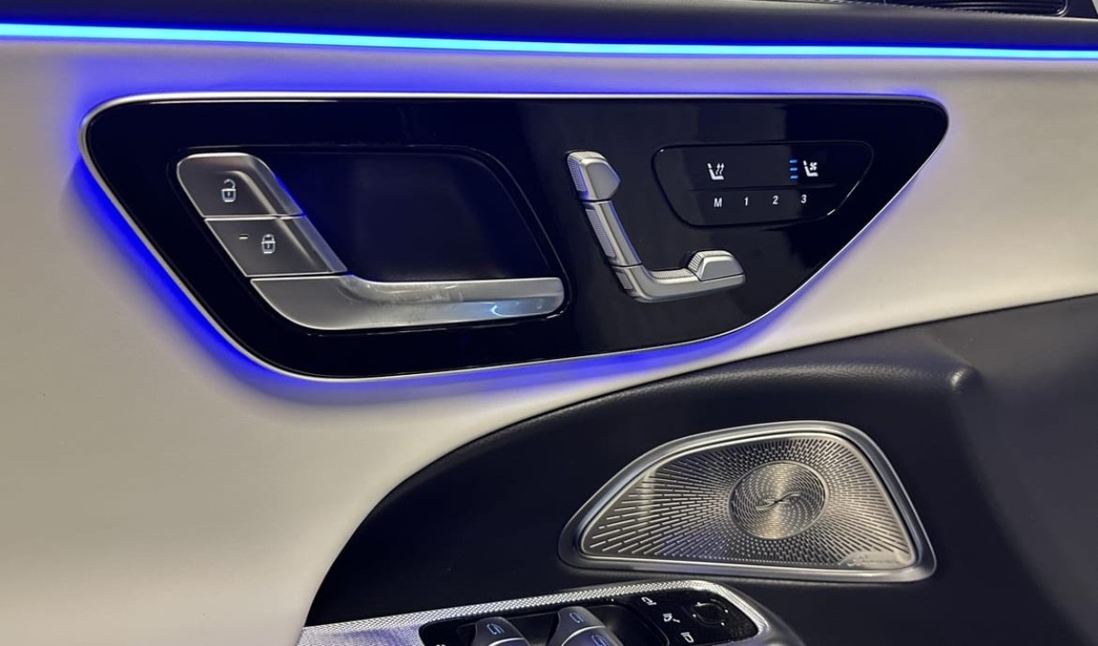 Mercedes-Benz E 300de 4MATIC - foto 19