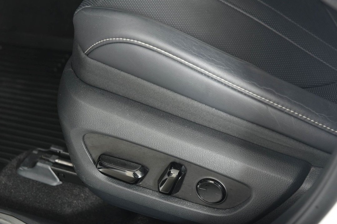 Lexus Seria NX 450h+ AWD F-Sport - foto 15