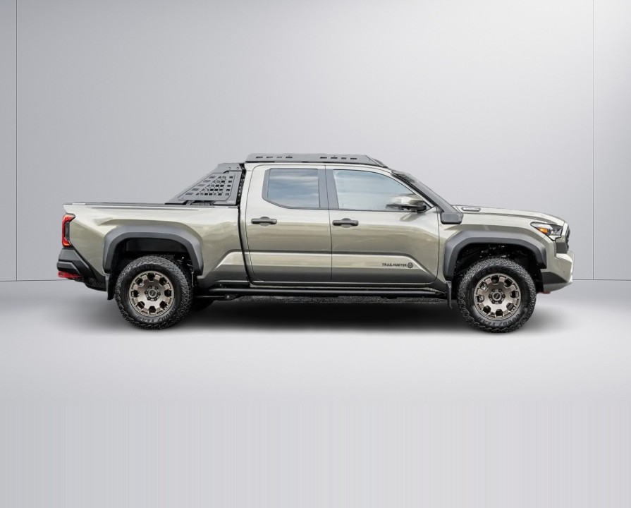 Toyota Tacoma Trailhunter (2)