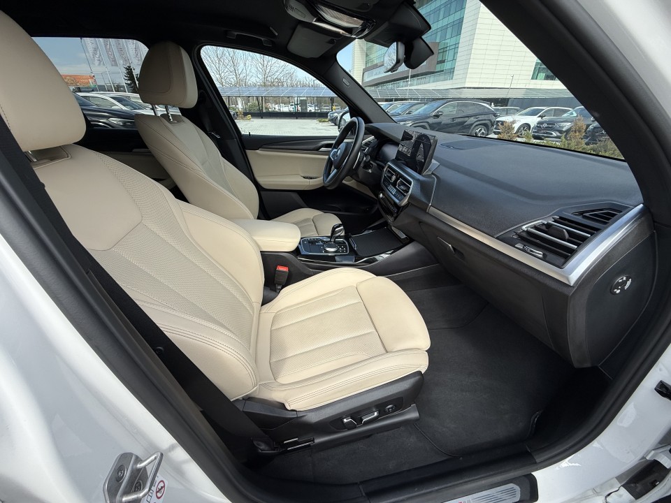 BMW X3 xDrive30e M-Sport - foto 17
