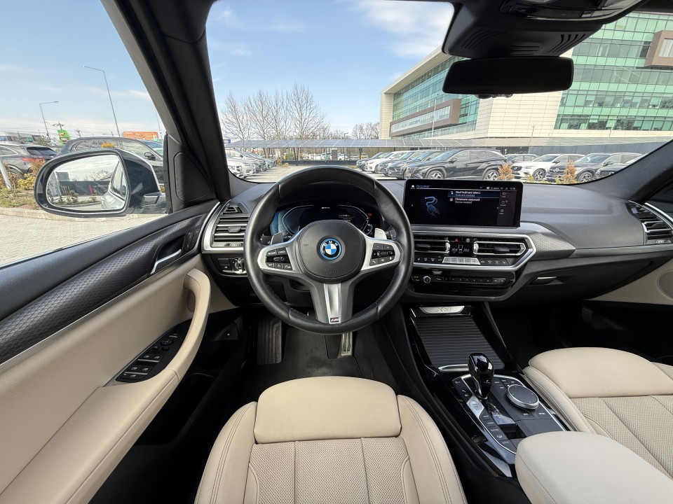 BMW X3 xDrive30e M-Sport - foto 22