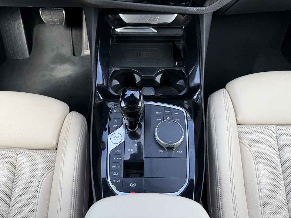 BMW X3 xDrive30e M-Sport - foto 24