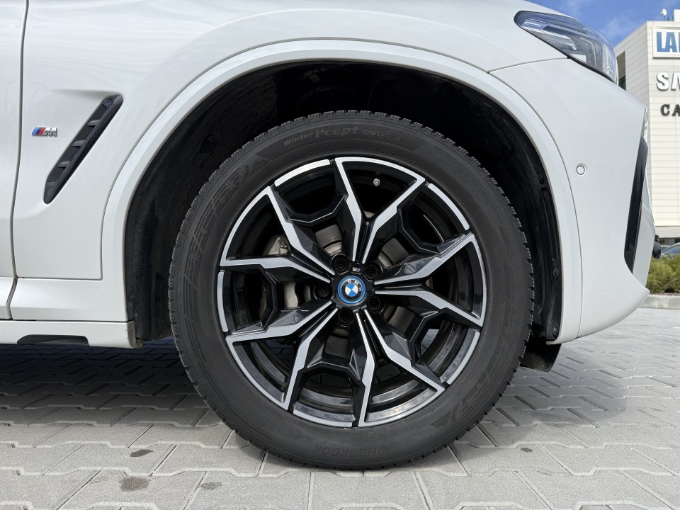 BMW X3 xDrive30e M-Sport - foto 30
