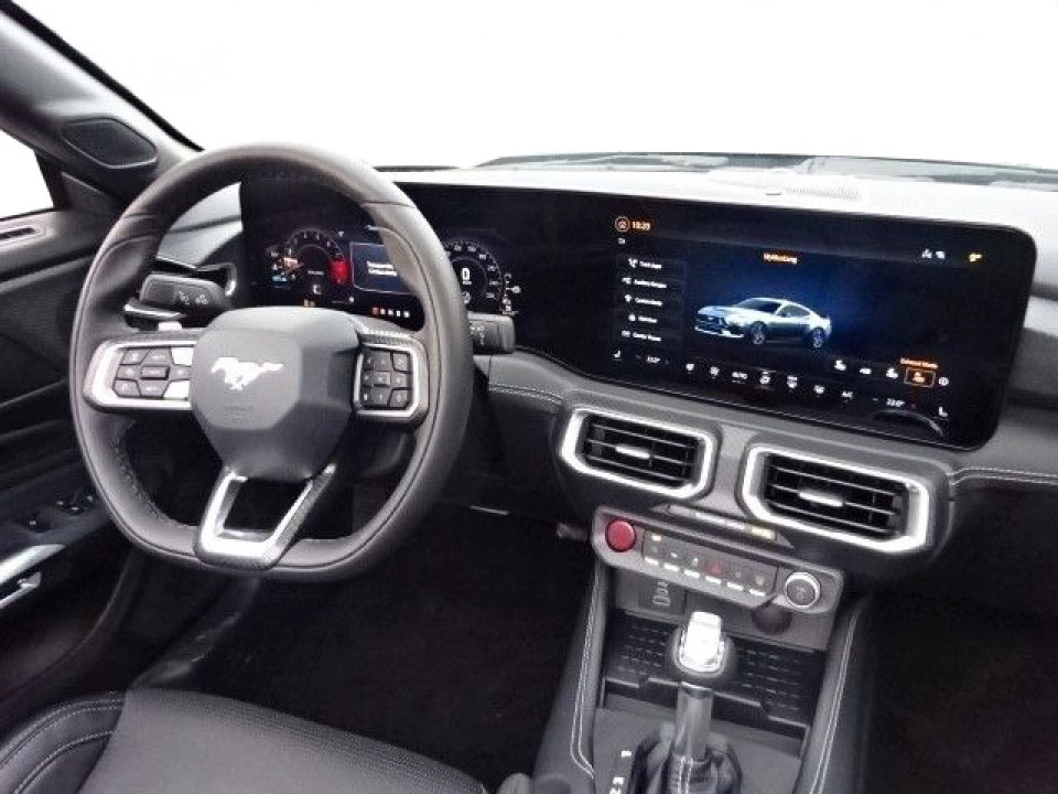 Ford Mustang Convertible 5.0 V8 GT - foto 11