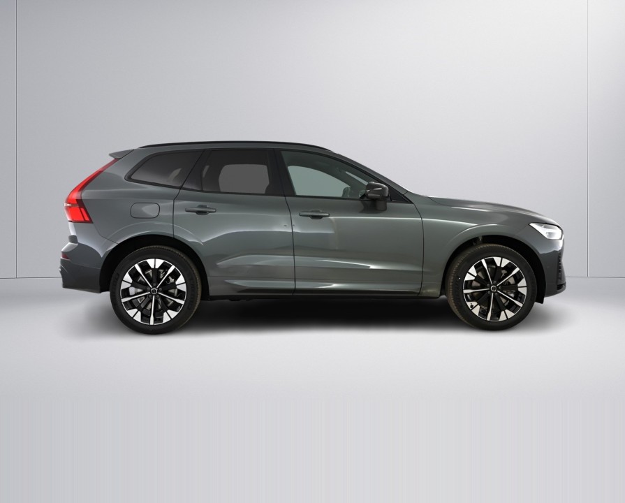 Volvo XC 60 T6 Recharge AWD Plus Dark (2)