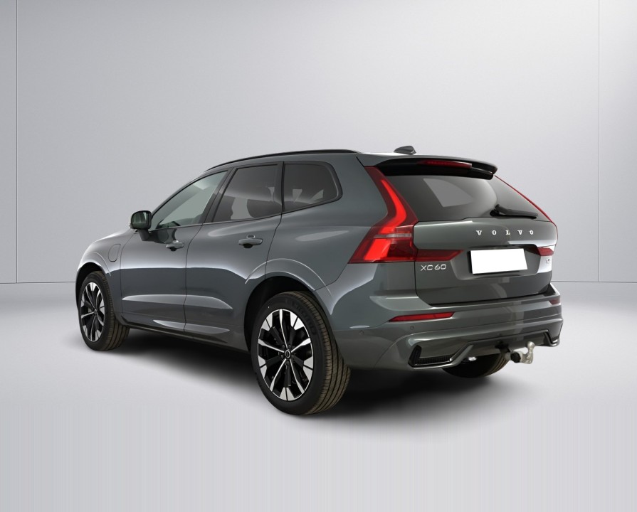 Volvo XC 60 T6 Recharge AWD Plus Dark (4)