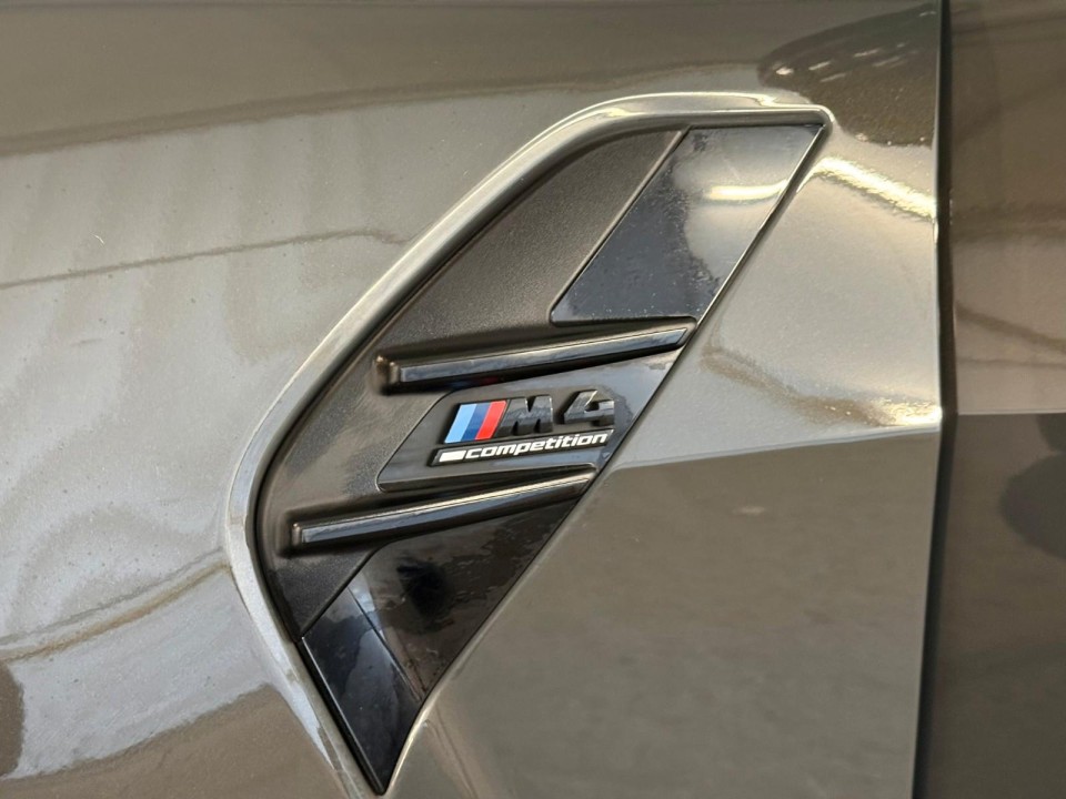 BMW M4 Competition xDrive - foto 21