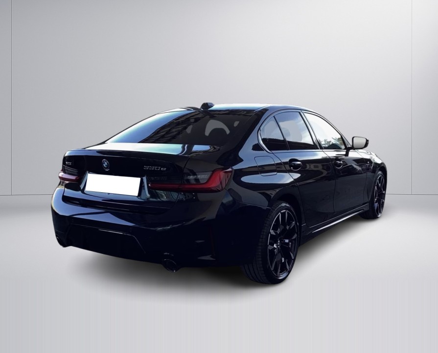 BMW Seria 3 330e xDrive M-Sport (3)