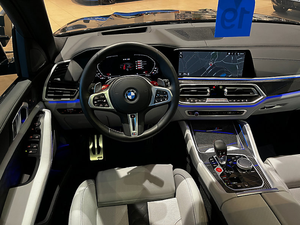 BMW X5 M Competition - foto 8