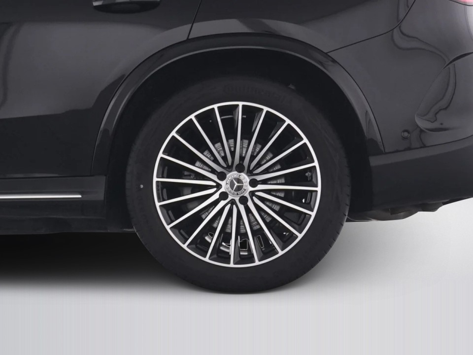 Mercedes-Benz GLC 300d 4MATIC AMG Line - foto 22