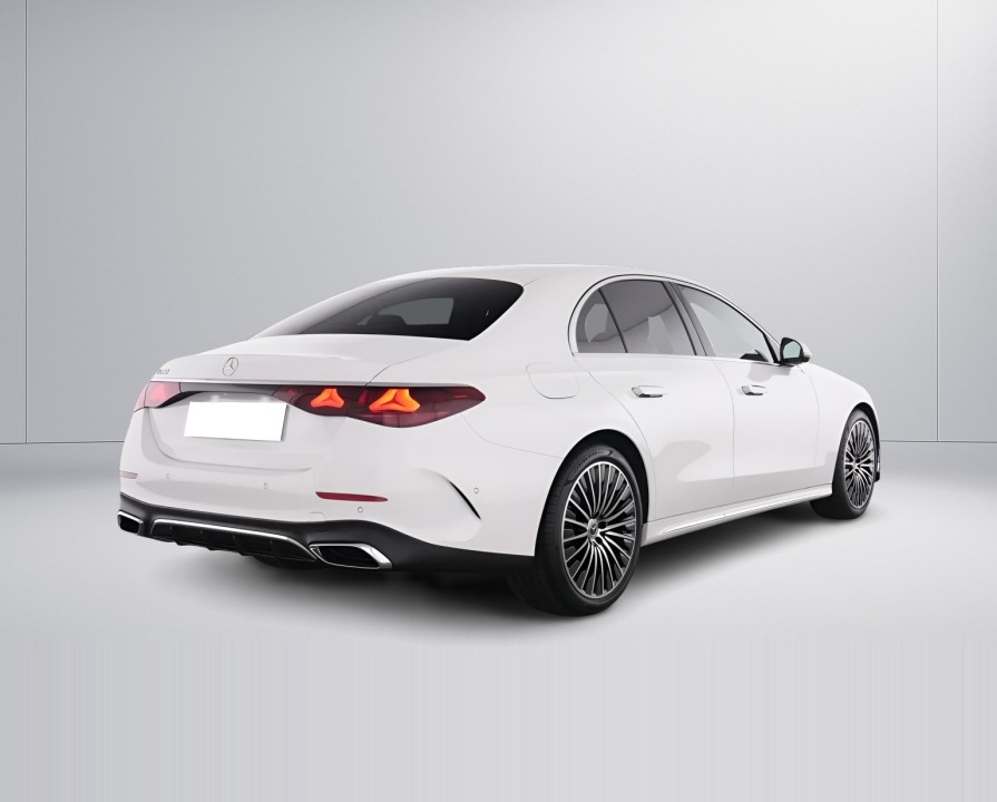 Mercedes-Benz E 200 AMG Line - foto 6