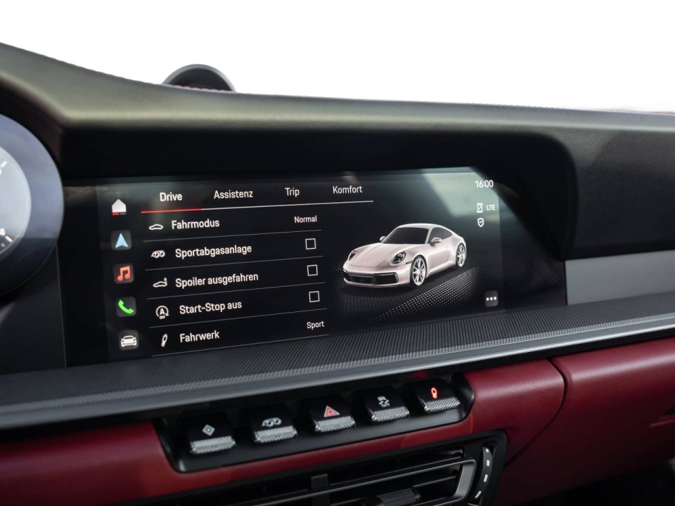 Porsche 911 Carrera 4 - foto 19