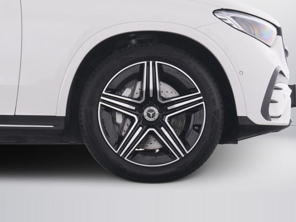 Mercedes-Benz GLC 200 4MATIC AMG Line - foto 19