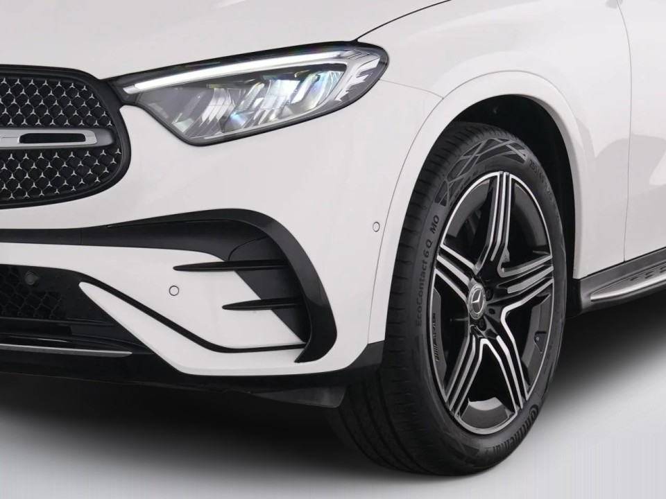 Mercedes-Benz GLC 200 4MATIC AMG Line - foto 17