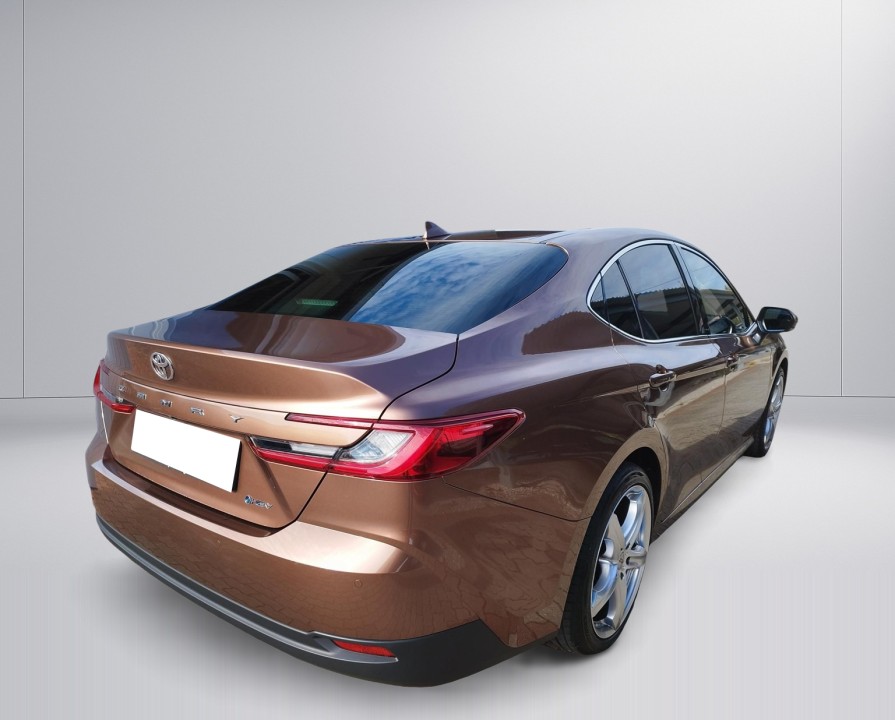 Toyota Camry HEV Prestige (2)