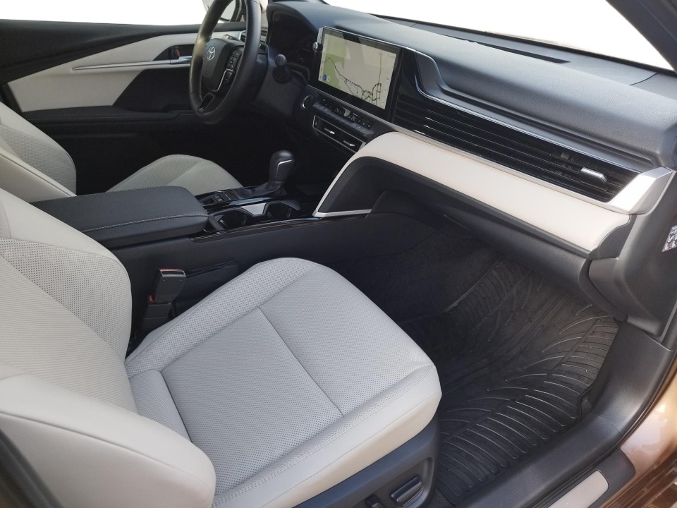 Toyota Camry HEV Prestige - foto 7