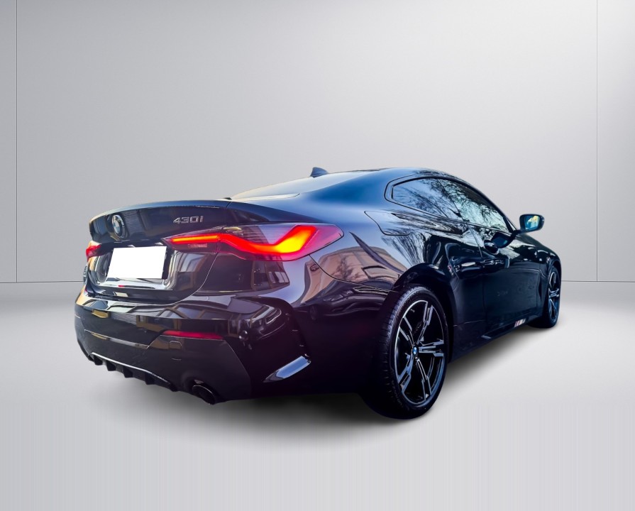 BMW Seria 4 430i xDrive Coupe M-Sport (3)