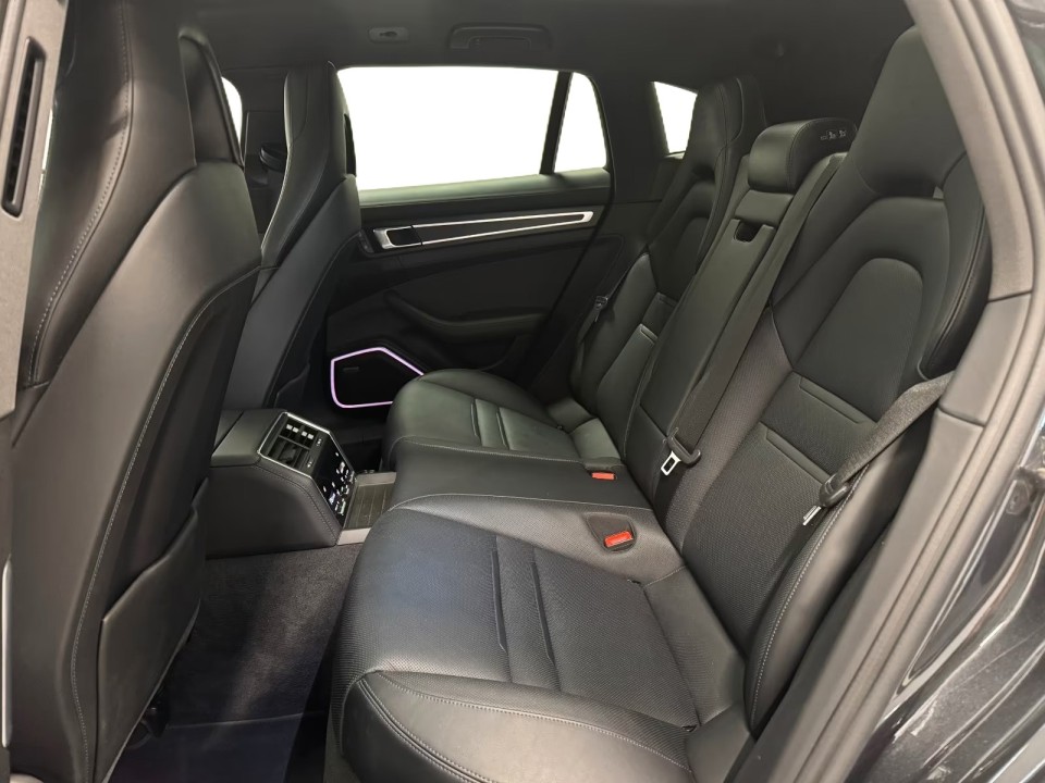 Porsche Panamera 4 E-Hybrid Platinum Edition Sport Turismo - foto 14