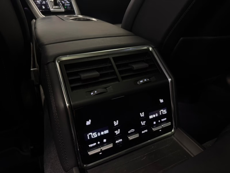 Porsche Panamera 4 E-Hybrid Platinum Edition Sport Turismo - foto 13