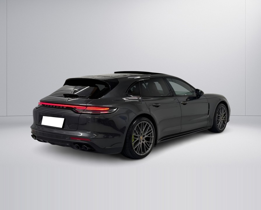 Porsche Panamera 4 E-Hybrid Platinum Edition Sport Turismo (4)
