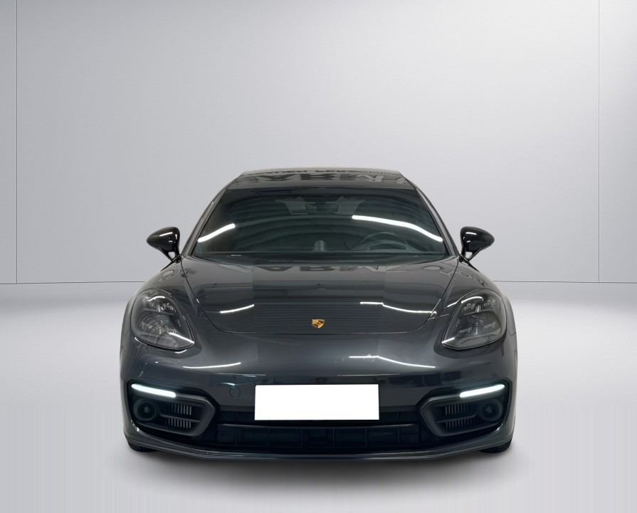 Porsche Panamera 4 E-Hybrid Platinum Edition Sport Turismo (2)