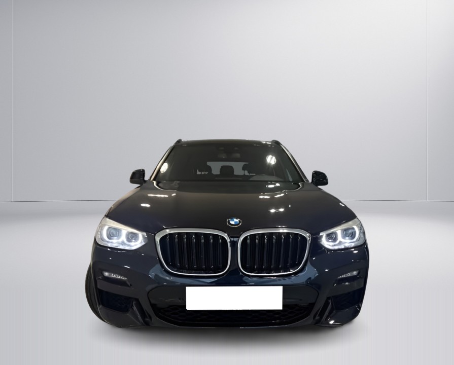 BMW X3 xDrive30e M-Sport (2)