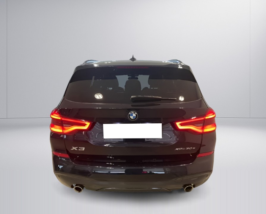 BMW X3 xDrive30e M-Sport (5)