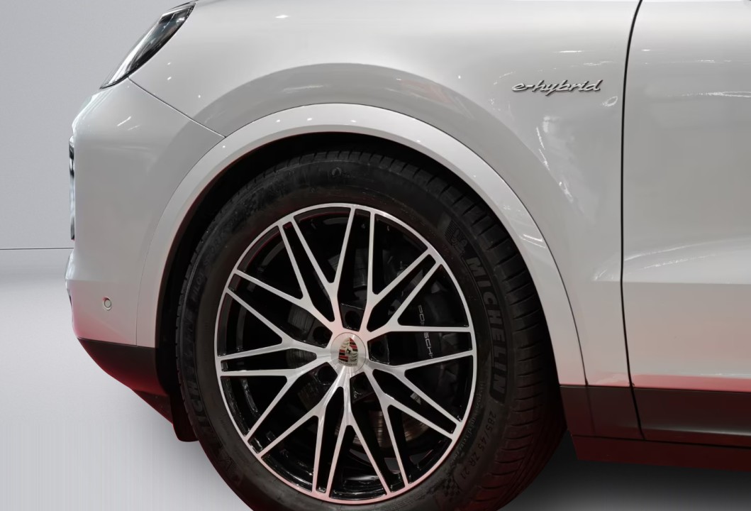 Porsche Cayenne E-Hybrid - foto 27