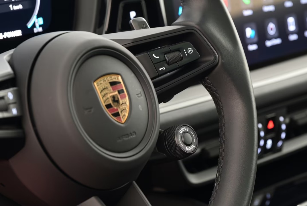 Porsche Cayenne E-Hybrid - foto 15