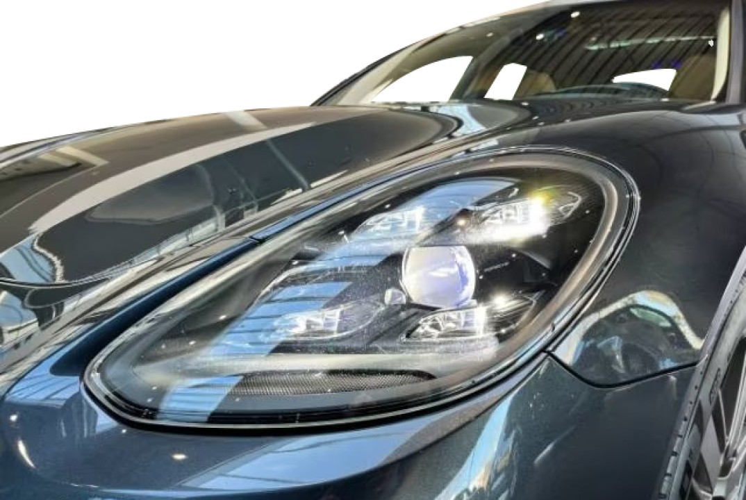 Porsche Panamera 4 E-Hybrid Platinum Edition - foto 30