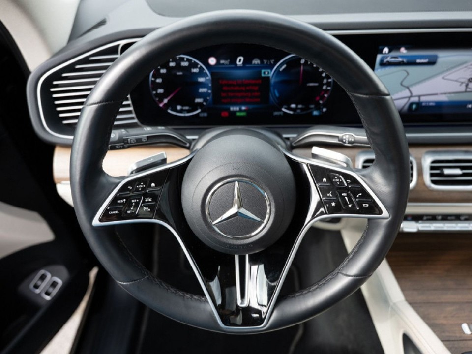 Mercedes-Benz GLE 400e 4MATIC AMG Line - foto 6