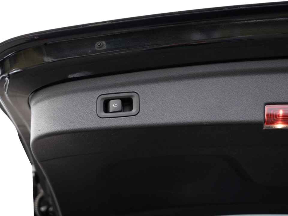 Mercedes-Benz GLE 400e 4MATIC AMG Line - foto 25