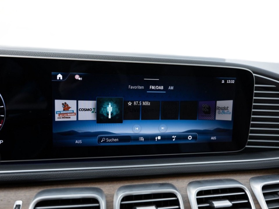 Mercedes-Benz GLE 400e 4MATIC AMG Line - foto 18