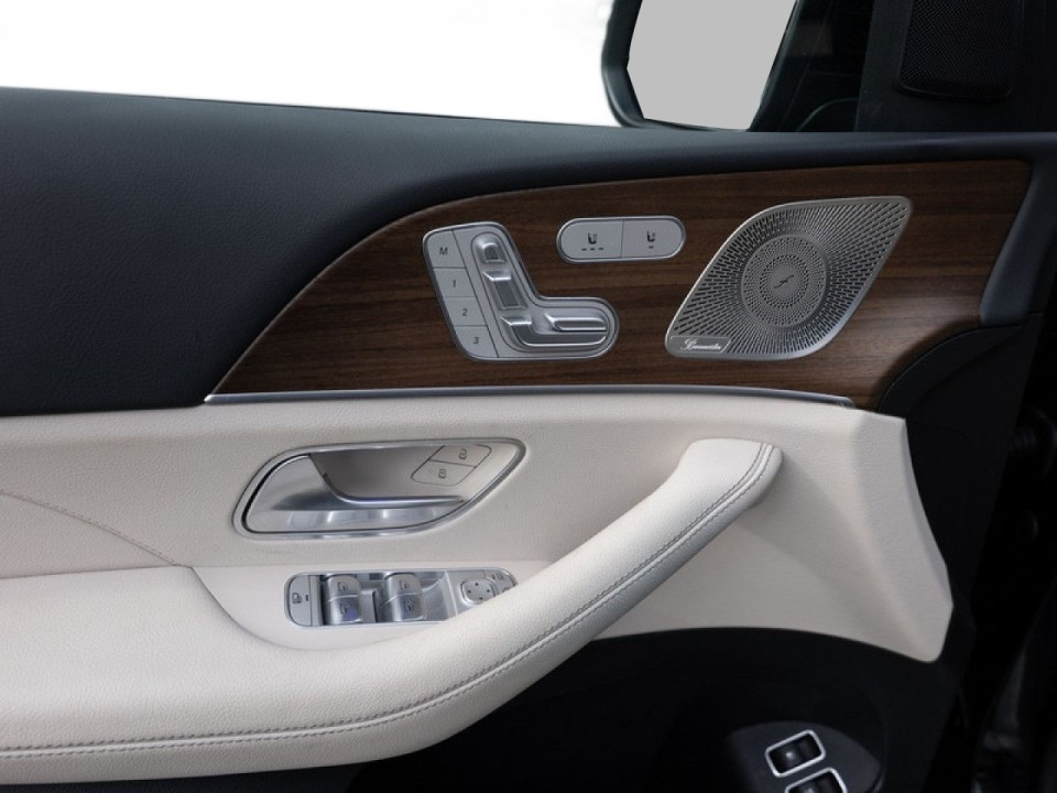 Mercedes-Benz GLE 400e 4MATIC AMG Line - foto 24