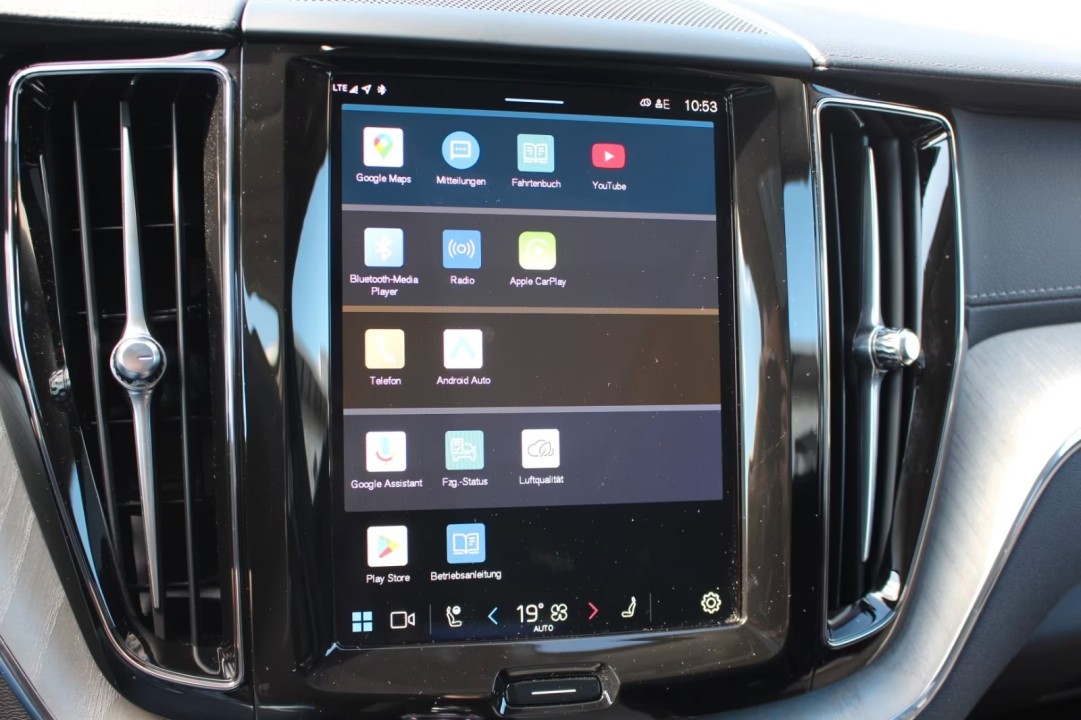 Volvo XC 60 B5 AWD Ultra Dark - foto 15