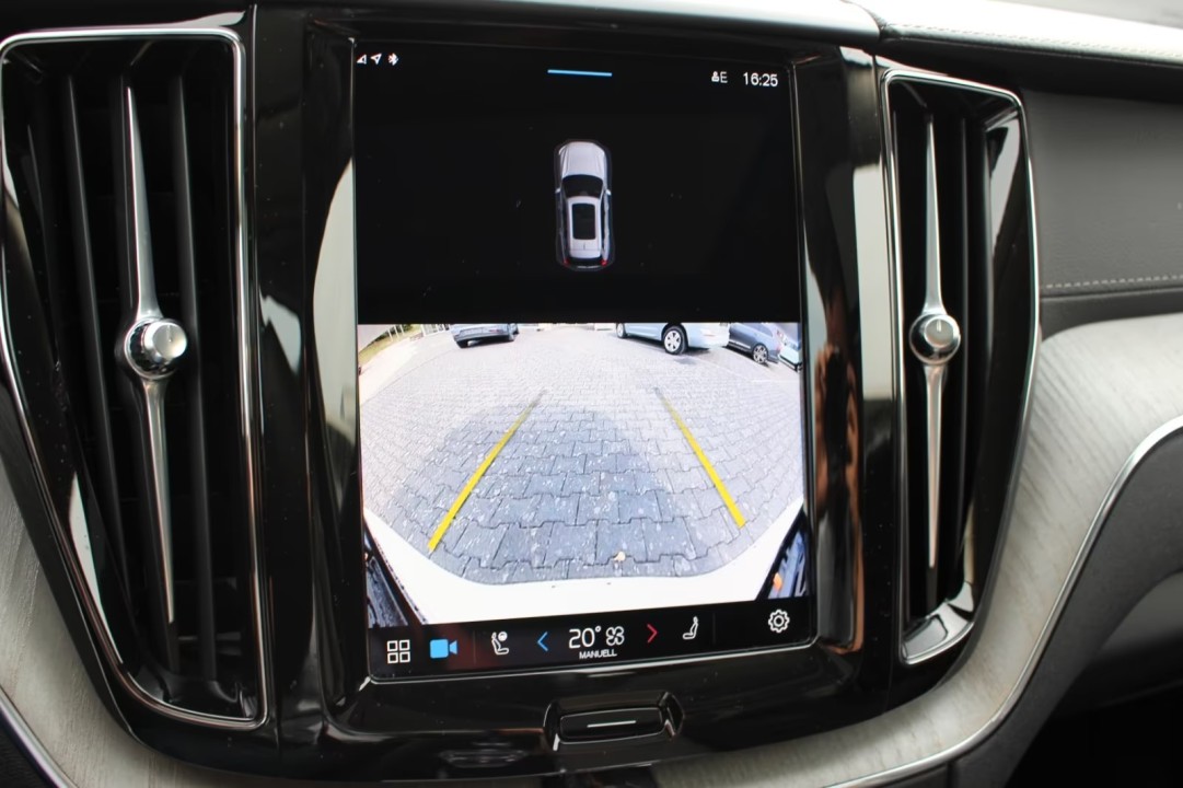 Volvo XC 60 B5 AWD Ultra Dark - foto 18