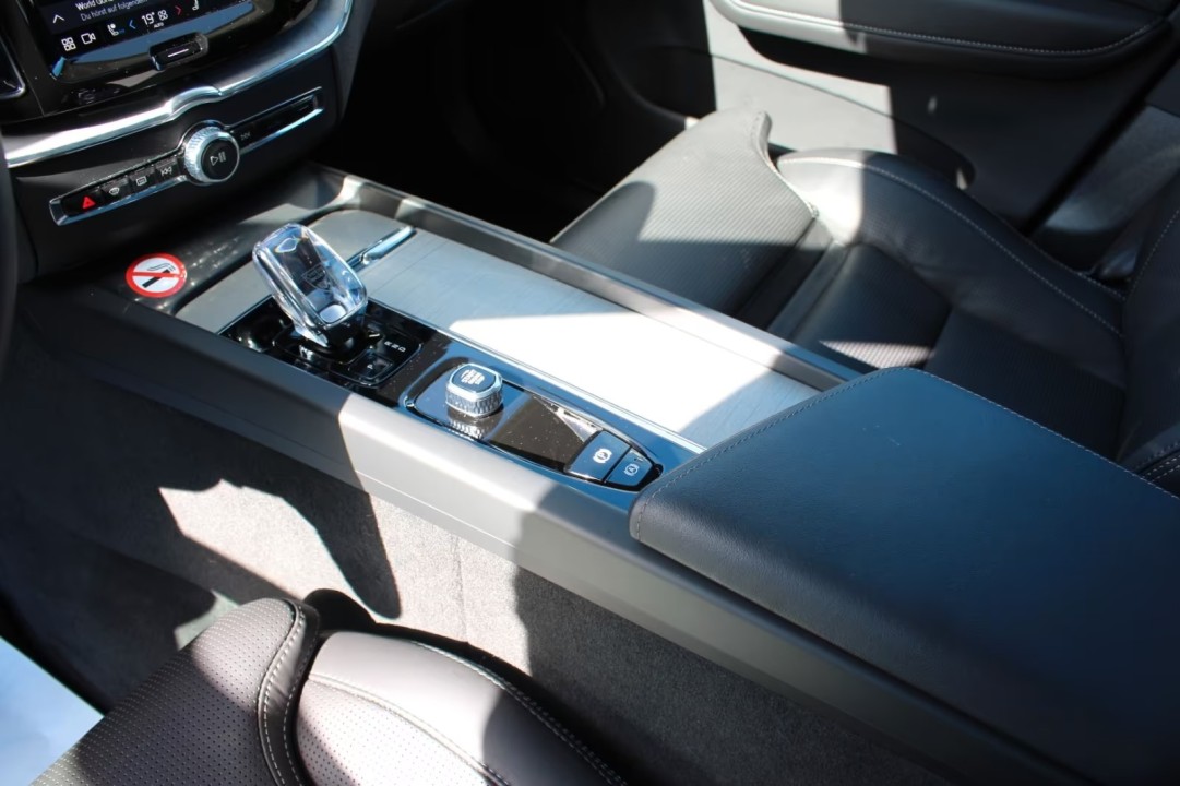 Volvo XC 60 B5 AWD Ultra Dark - foto 11