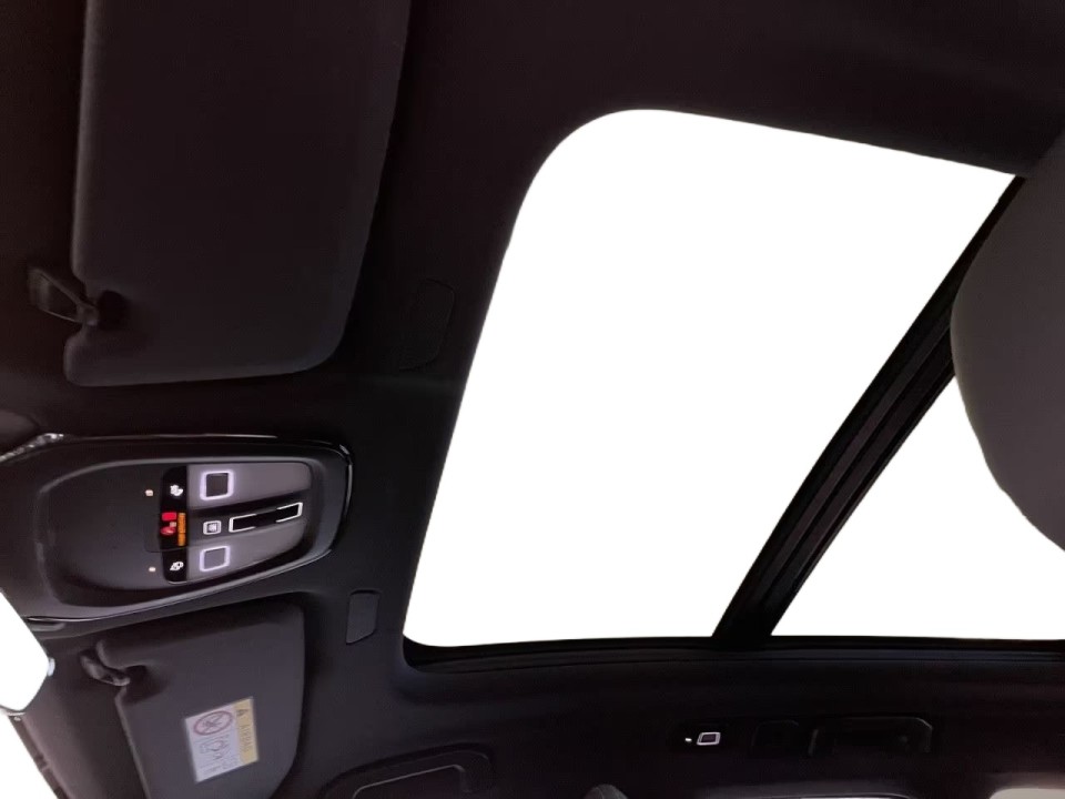 Volvo XC 60 T8 Recharge AWD Plus Dark - foto 15