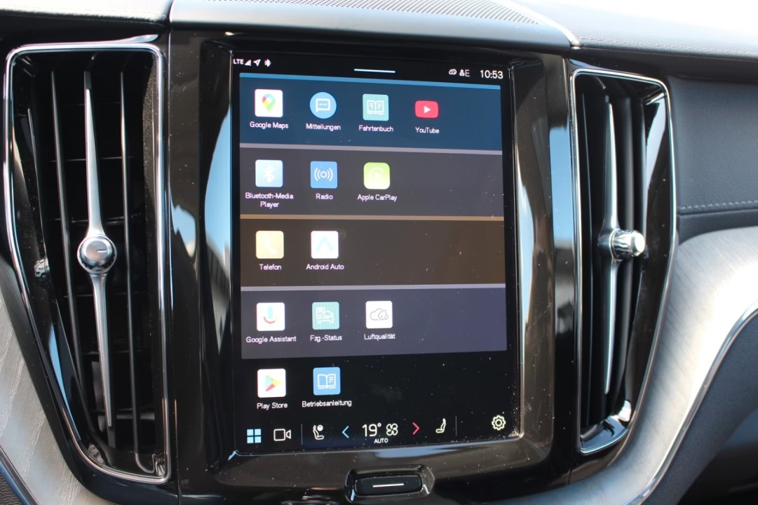 Volvo XC 60 B5 Ultra Dark - foto 12