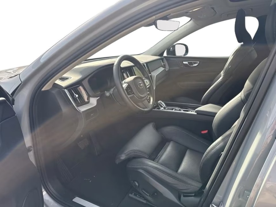 Volvo XC 60 B5 AWD Plus Dark - foto 6